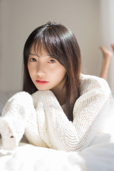 女教师上课穿着暴露